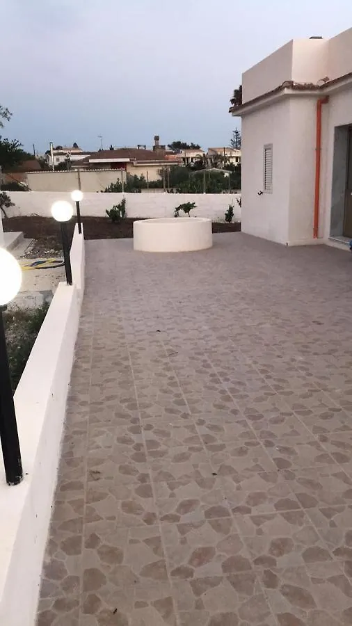 Tanoelvira Hotel Reitani Guest house