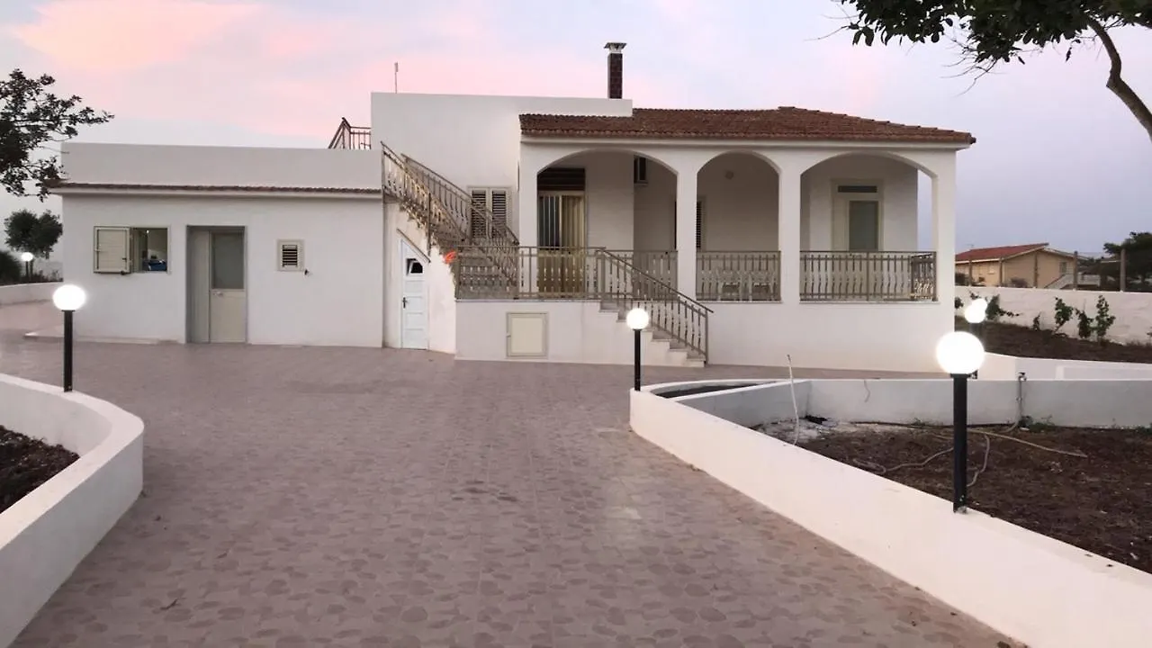 Hotel Tanoelvira Reitani Affittacamere
